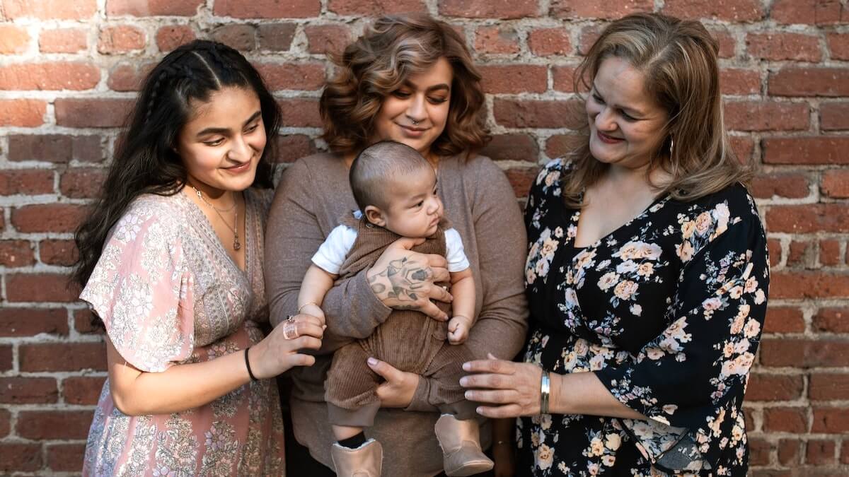 bambino con 3 genitori