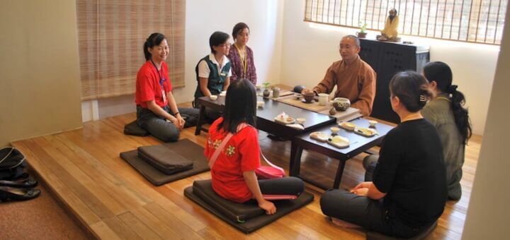 come trovare insegnante meditazione