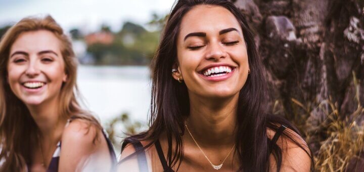 Di cosa abbiamo bisogno per essere felici?